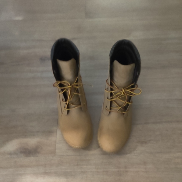 NEW Women's Timberland AMSTON Wedge 6- Inch Boots - Picture 10 of 12